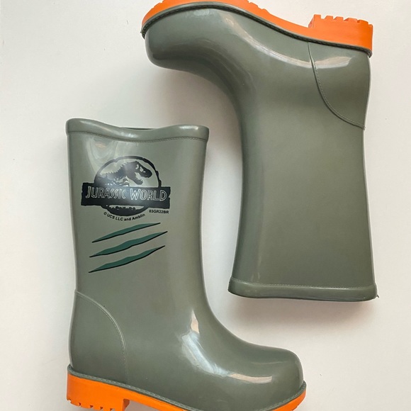 Jurassic Park Rain Boots - Picture 3 of 4